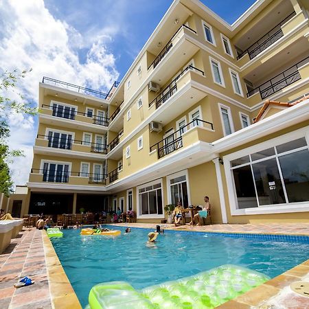 Mad Monkey Hostel Kampot (Adults Only) Eksteriør bilde