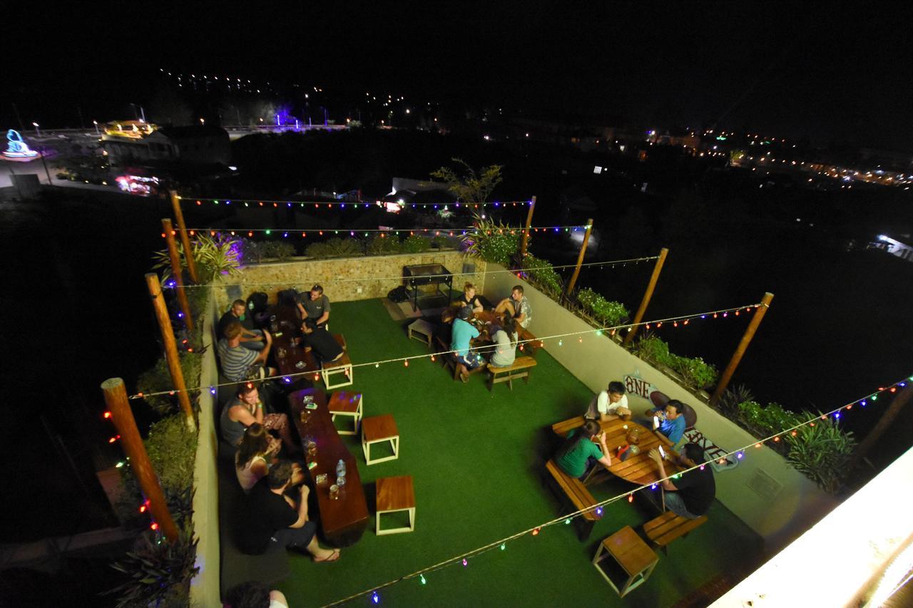 Mad Monkey Hostel Kampot (Adults Only) Eksteriør bilde