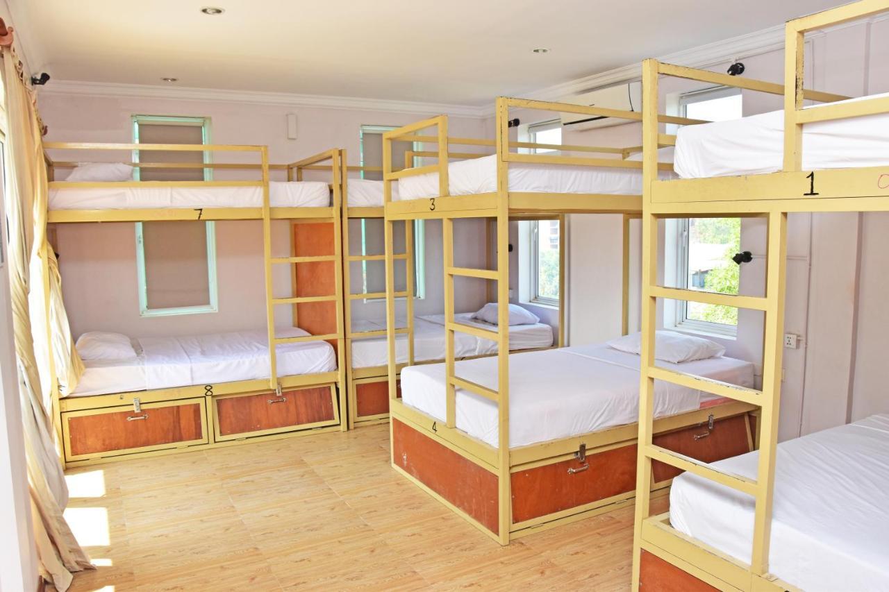 Mad Monkey Hostel Kampot (Adults Only) Eksteriør bilde
