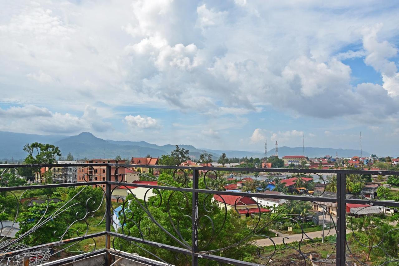 Mad Monkey Hostel Kampot (Adults Only) Eksteriør bilde
