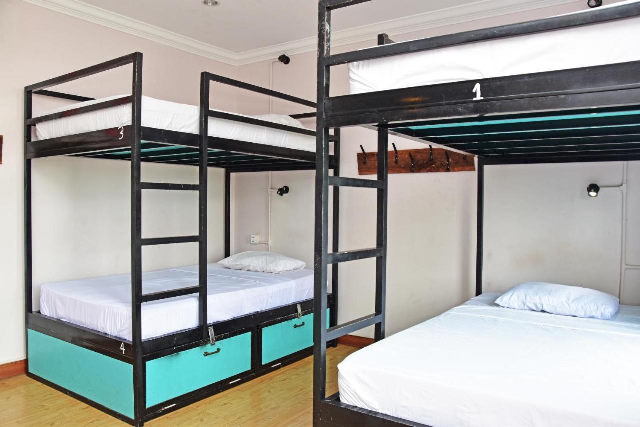 Mad Monkey Hostel Kampot (Adults Only) Eksteriør bilde
