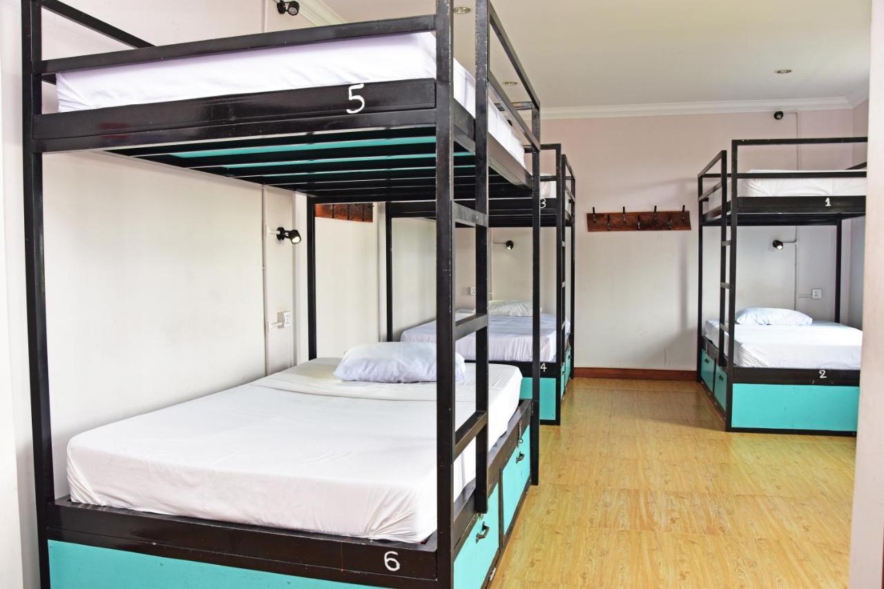 Mad Monkey Hostel Kampot (Adults Only) Eksteriør bilde