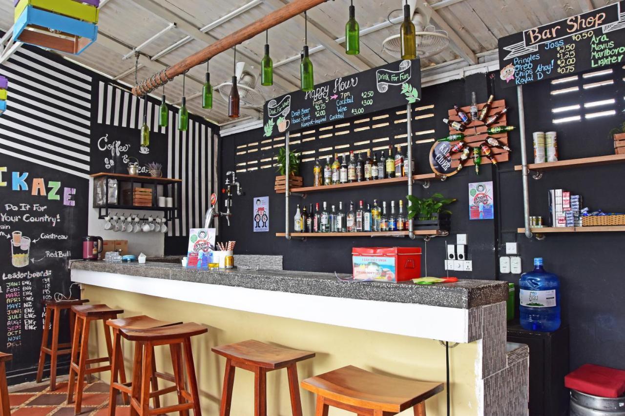 Mad Monkey Hostel Kampot (Adults Only) Eksteriør bilde