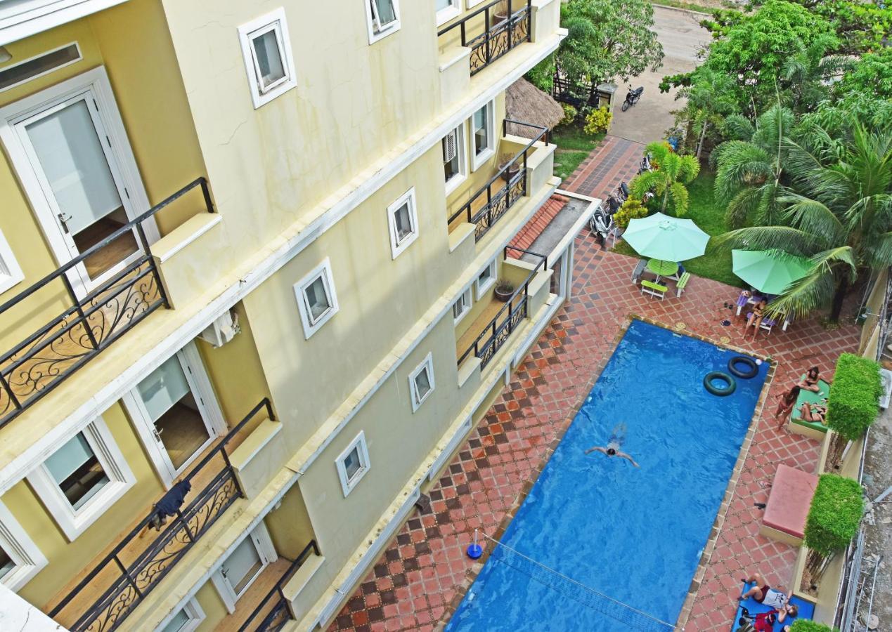 Mad Monkey Hostel Kampot (Adults Only) Eksteriør bilde