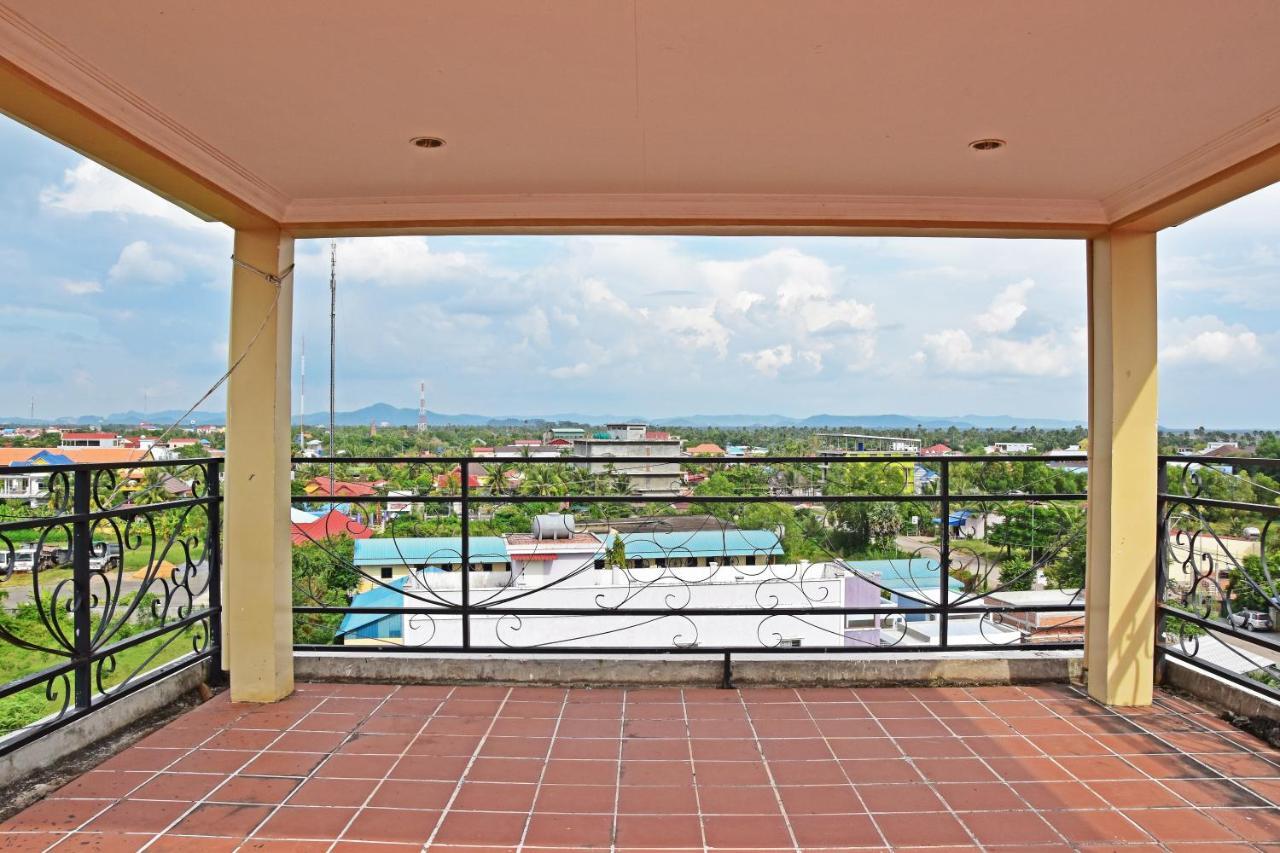 Mad Monkey Hostel Kampot (Adults Only) Eksteriør bilde